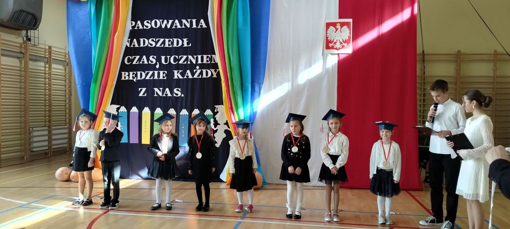 Ślubowanie i Pasowanie Uczniów Klasy Pierwszej